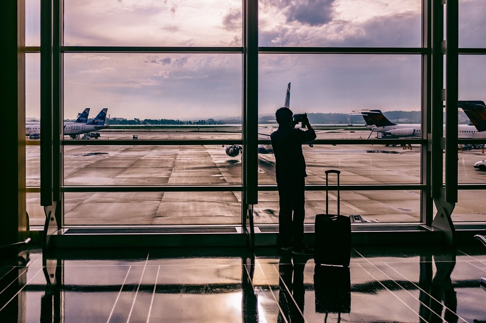 Airport terminal - plane spotting